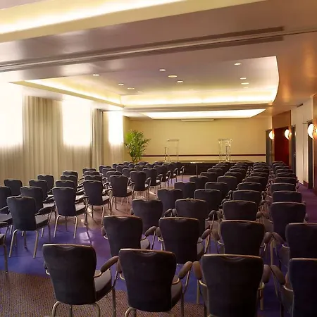 Der Valk Paris Cdg Airport Szálloda