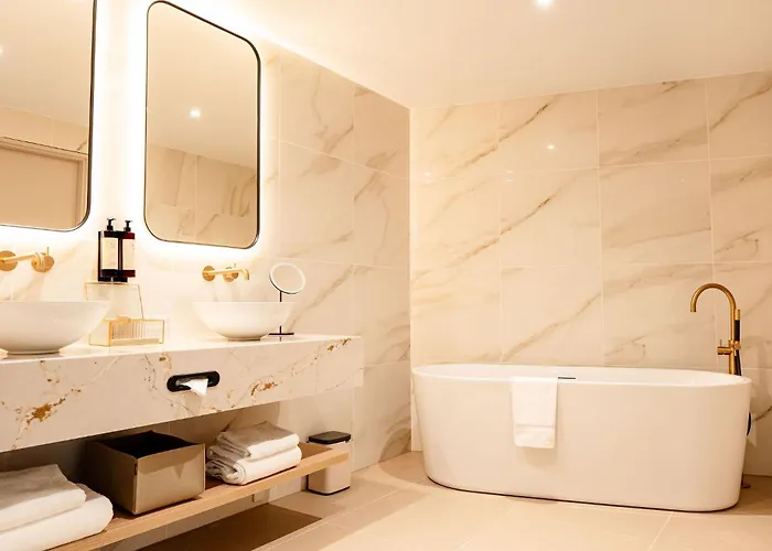 Hotel Der Valk Paris Cdg Airport 4*