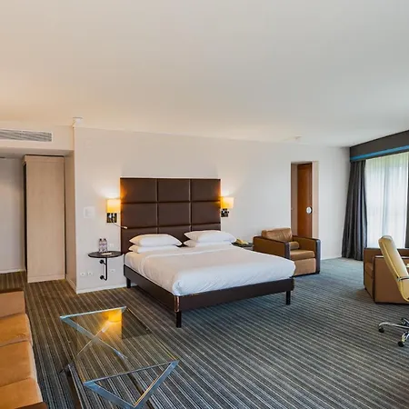 Der Valk Paris Cdg Airport Hotel 4*