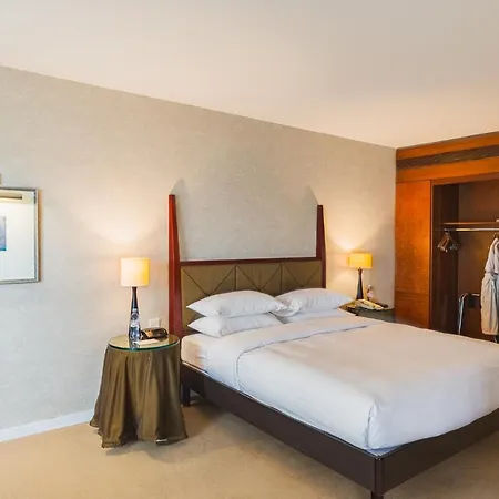 Hotel Der Valk Paris Cdg Airport