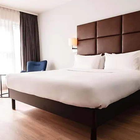 Der Valk Paris Cdg Airport Hotel 4*